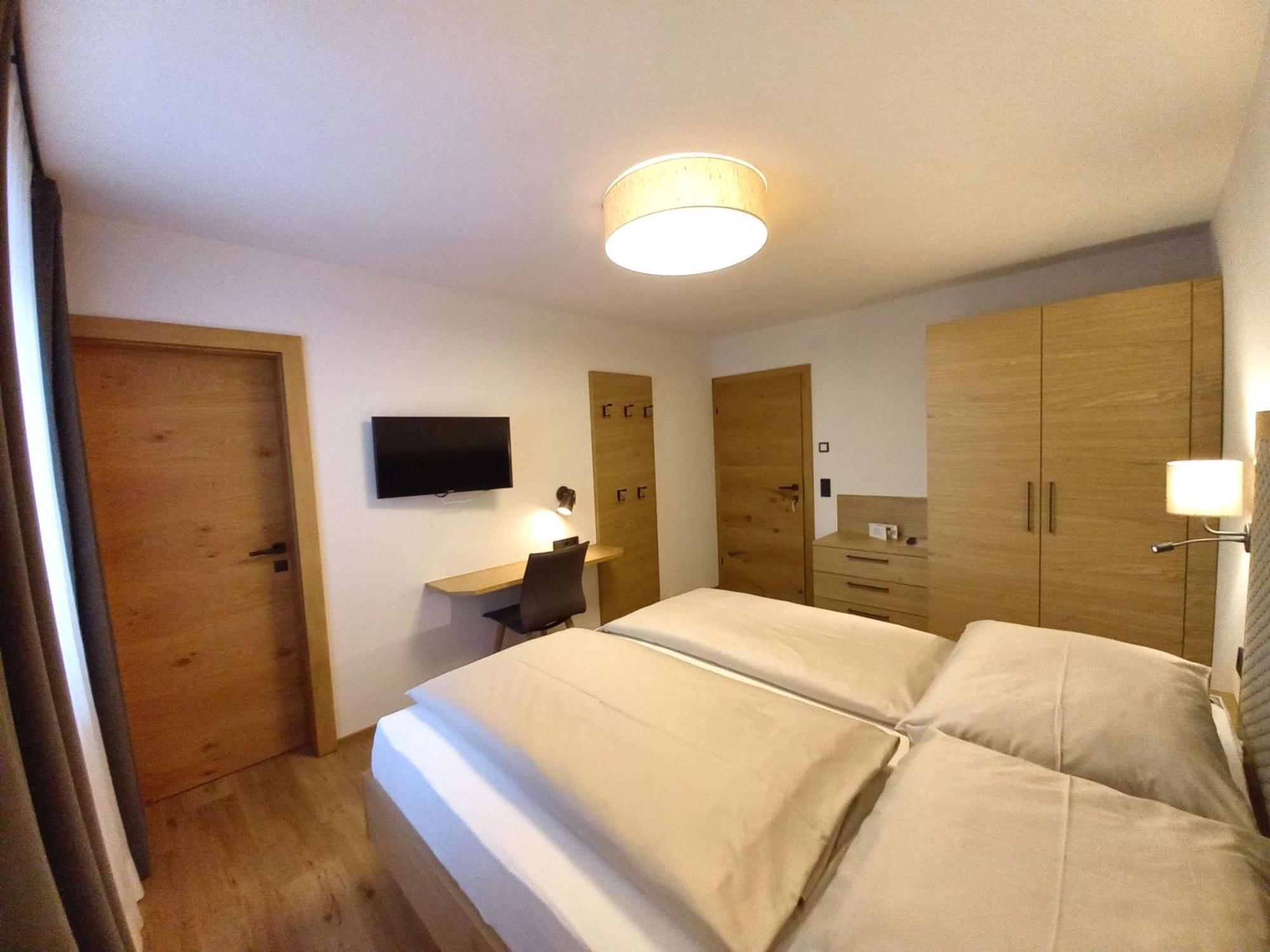 Gaestehaus Toferer Гросарл Екстериор снимка